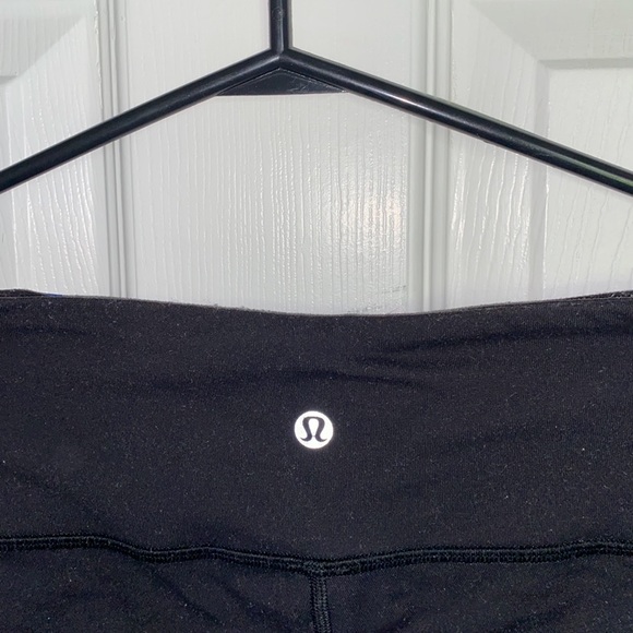 Lululemon Wunder Under 25” - Picture 3 of 3